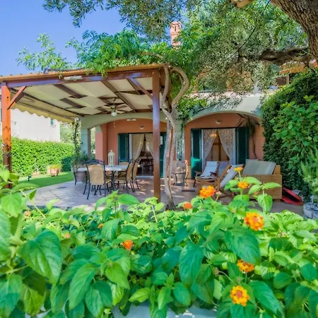 Holiday home Wave And Sea Barbati