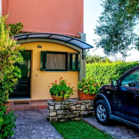Holiday home Wave And Sea Barbati